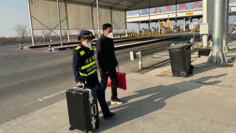 F:\00.分公司季度检查\2024年一季度\02办公室\宣传\1月份\6援助被甩乘客01