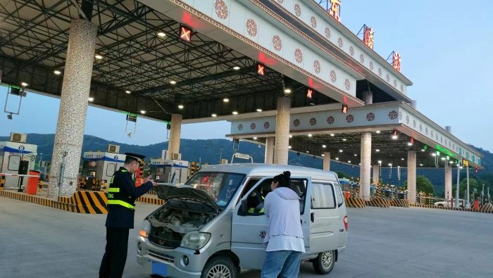 故障车1