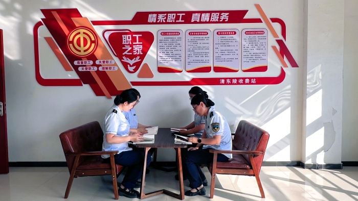C:\Users\lenovo91\Desktop\玫瑰3