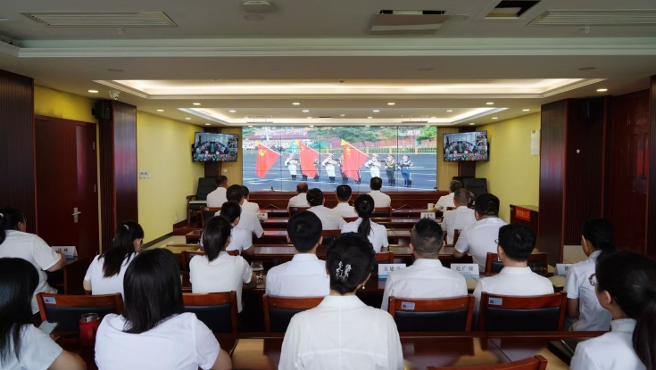 铭记历史荣光 凝聚奋进力量—京哈北线分公司组织收看纪念中国人民抗日战争暨世界反法西斯战争胜利80周年大会和阅兵式直播