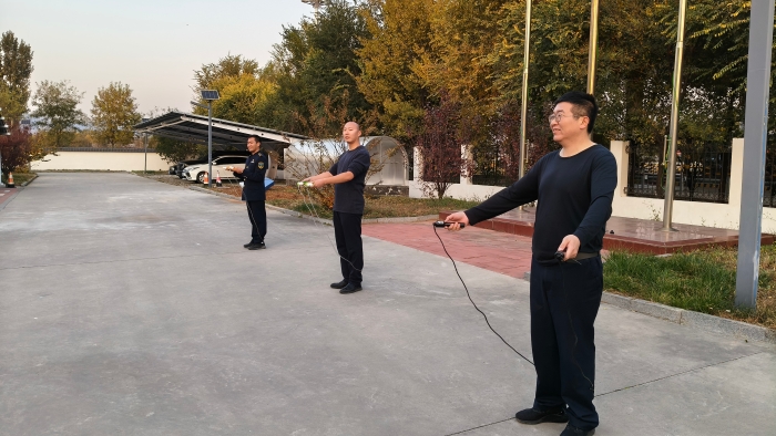 81f1e644028f2c836f05328eda940f60