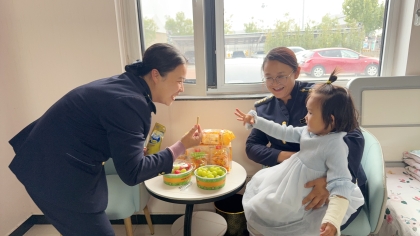 F:\00分公司季度检查\2025年\02.办公室\宣传\11月份\4妈妈小屋3