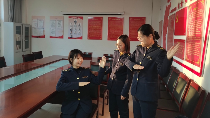 C:\Users\lenovo84\Desktop\ec7b8bcd0a2c0146dffd549421e4b5d