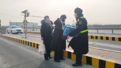 F:\00分公司季度检查\2025年\02.办公室\宣传\12月份\热水暖温情3