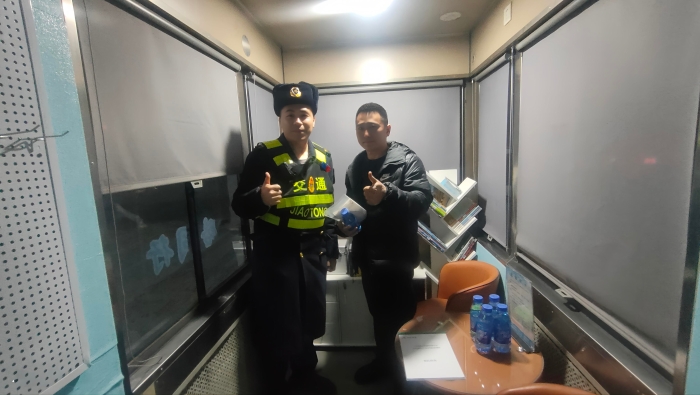 f:\Users\Administrator\Desktop\2.14(好人好事）\e0f2d7ceabe61c4ca95725c927b44f9b