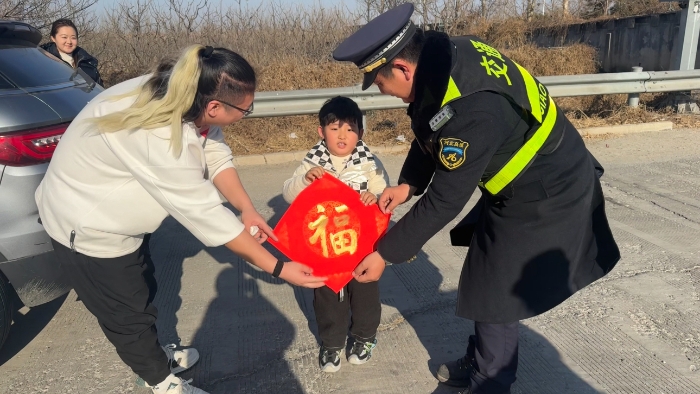 C:\Users\lenovo91\Desktop\圆满1