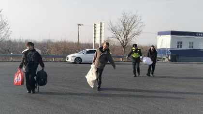 F:\00分公司季度检查\2026年\办公室\3.2026年宣传\2月份\15返程小高峰2