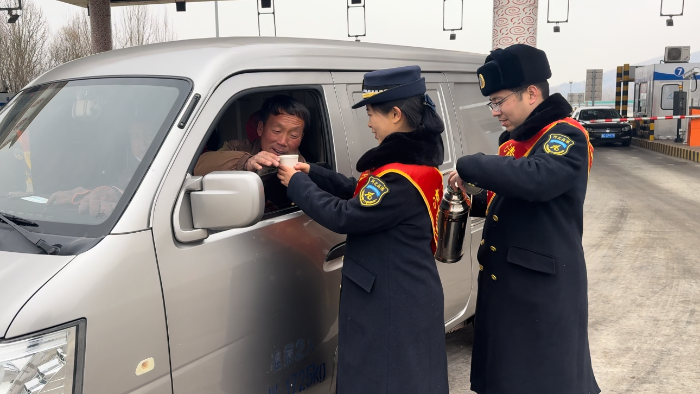 C:\Users\lenovo91\Desktop\学雷锋2