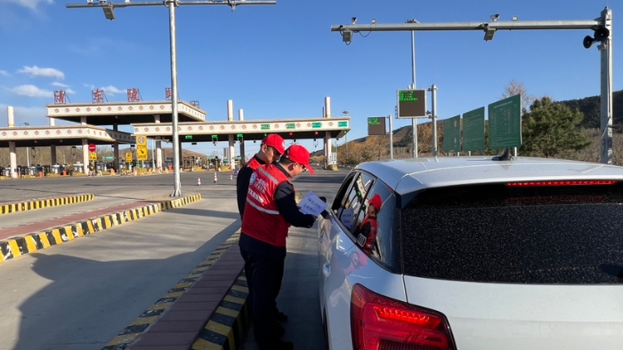 D:\2026年办公\2026宣传\四月\清明节服务3