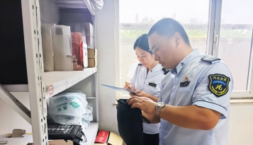 清东陵收费站：发挥廉勤监督效能 织密汛期防汛安全网